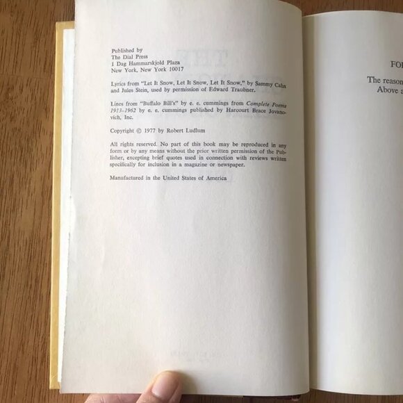 THE CHANCELLOR MANUSCRIPT by Robert Ludlum 1977 1st Edition Dial Press Hardcover - Picture 4 of 9